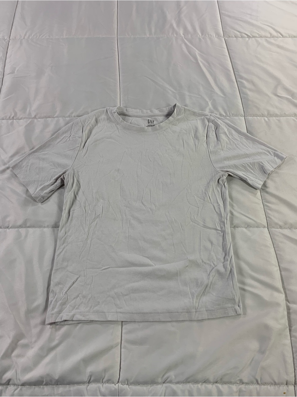 Pre loved GAP shirt mens size L